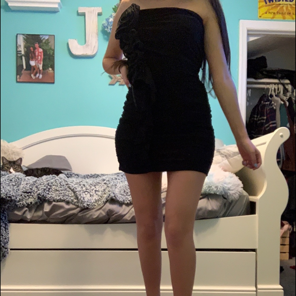 black tight bodycon